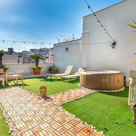150Mq Rooftop Paradise - Spacious Private Terrace Bari Extérieur photo