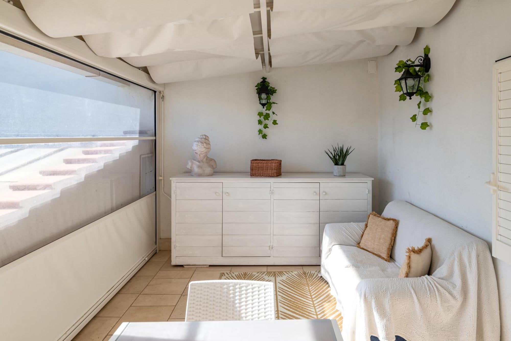 150Mq Rooftop Paradise - Spacious Private Terrace Bari Extérieur photo
